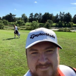 Meet your Posher, Mikel